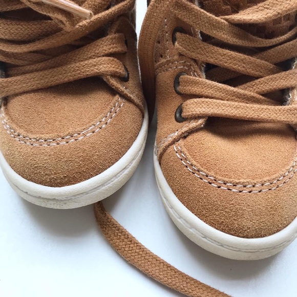 ZARA ran faux suede hi-top sneakers EUC size 19(4 toddler) - Picture 5 of 7